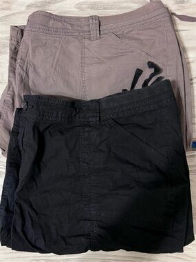 St Johns Bay 24W Cargo Shorts Lot of 2 Black Brown Plus Size